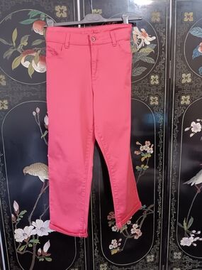 Santana Canada Straight Leg Jeans in Coral